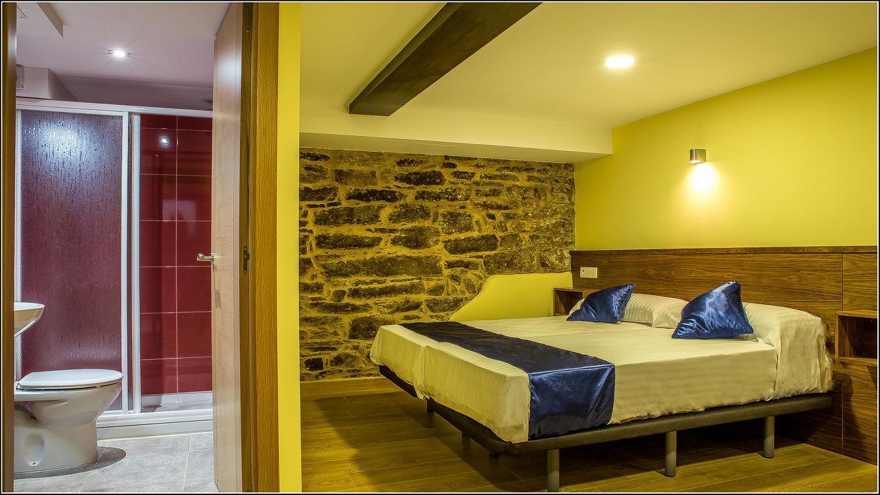 Oxford Suites Santiago De Compostela Bagian luar foto