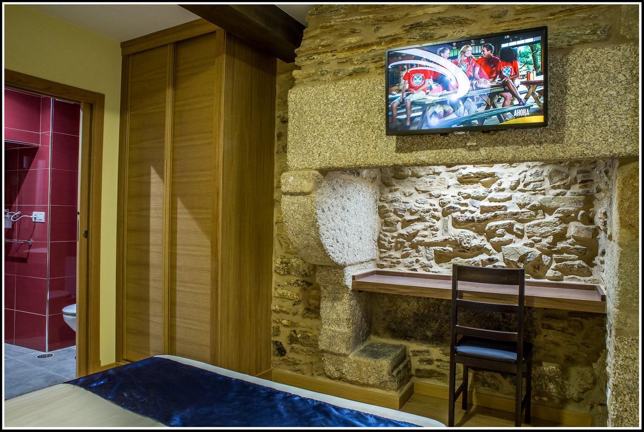 Oxford Suites Santiago De Compostela Bagian luar foto
