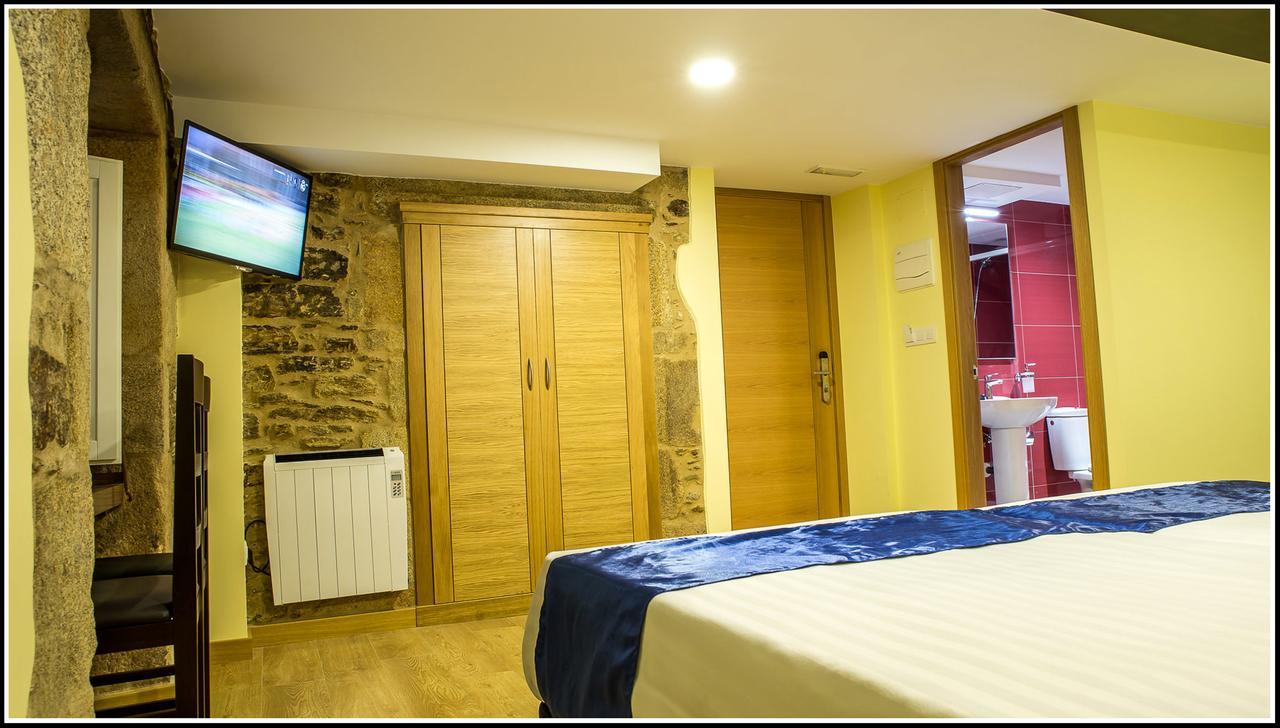 Oxford Suites Santiago De Compostela Bagian luar foto