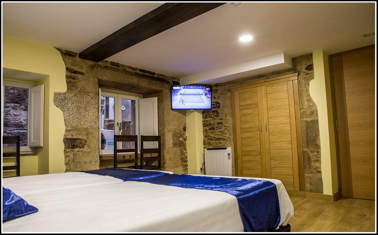 Oxford Suites Santiago De Compostela Bagian luar foto