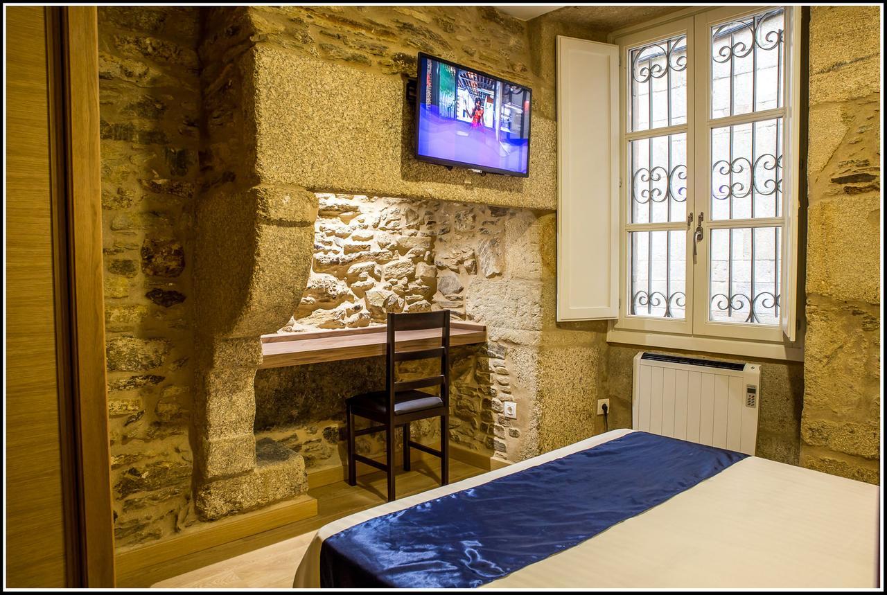 Oxford Suites Santiago De Compostela Bagian luar foto
